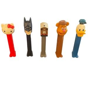 PEZ Dispenser Lot
